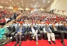 उपमुख्यमंत्री ब्रजेश पाठक की गरिमामयी उपस्थिति में यूपीयूएमएस सैफई का स्थापना दिवस सम्पन्न