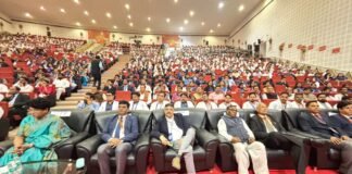 उपमुख्यमंत्री ब्रजेश पाठक की गरिमामयी उपस्थिति में यूपीयूएमएस सैफई का स्थापना दिवस सम्पन्न