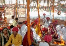 देवनारायण मंदिर में पंचकुंडीय महायज्ञ, 22 जोड़ों ने दी आहुतियां