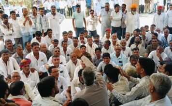 डेगाना विधायक किलक के आरोपों पर पलटवार: पूर्व विधायक समर्थकों ने घेरा, बताया राजनीतिक द्वेष ,भाजपा में उबाल