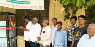 महुआ: रिटायरमेंट पर माता-पिता की स्मृति में भामाशाह ने अस्पताल को भेंट किया वाटर कूलर