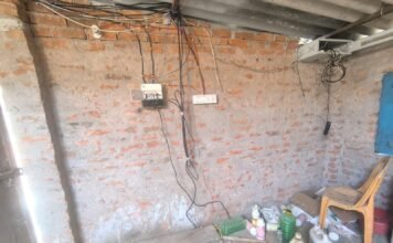 मुर्गी फार्म में चोरी, लाखों का सामान व नकदी पार