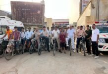 मंडावर में पुलिस का अनोखा संदेश: “संडे साइकिल अभियान” से स्वास्थ्य, पर्यावरण और सड़क सुरक्षा के प्रति किया जागरूक